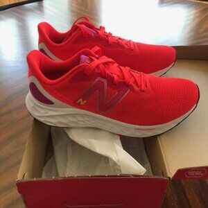 NEW NEVER WORN in orginal box New Balance FRESH FOAM ARISHI RUNNING SHOE